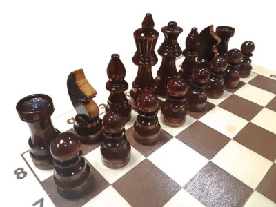 картинка Шахматы "Кировские" большие (Россия, дерево, 43х21.5х6 см) от магазина Gamesdealer.ru