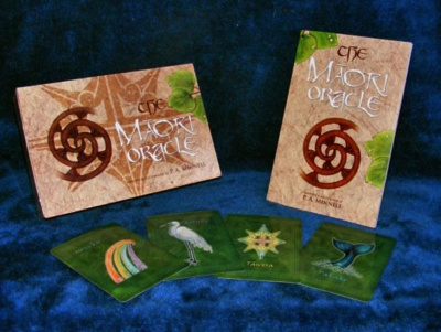 картинка Карты Таро "Maori Oracle" Schiffer Publishing / Карты Таро Издательство Маори от магазина Gamesdealer.ru