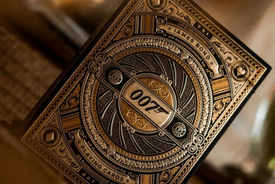 картинка Карты "Theory11 James Bond Playing Cards 007" от магазина Gamesdealer.ru