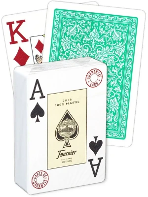 картинка Карты "Fournier 2818 green" 100% пластик от магазина Gamesdealer.ru