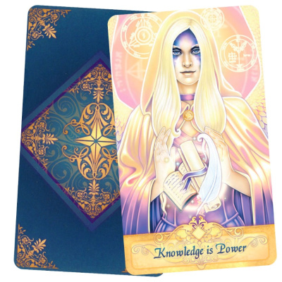 картинка Карты Таро "Seeker Oracle Cards" Blue Angel / Карты Искателя Оракула от магазина Gamesdealer.ru
