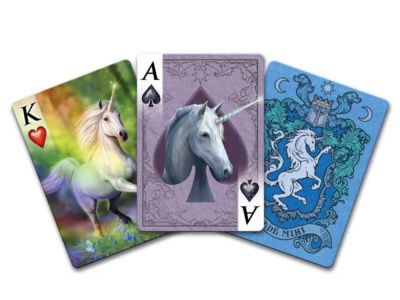 картинка Карты "Bicycle Anne Stokes Unicorn" от магазина Gamesdealer.ru