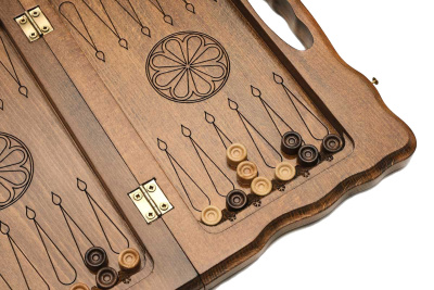 картинка Нарды резные "Арарат" с ручкой 30, Haleyan от магазина Gamesdealer.ru