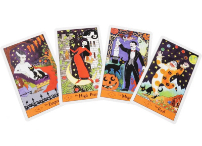 картинка Карты Таро "Halloween Tarot In a Tin" US Games / Таро Хэллоуина Мини от магазина Gamesdealer.ru
