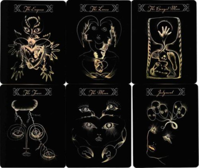 картинка Карты Таро "White Witch Tarot" Red Feather / Таро Белой Ведьмы от магазина Gamesdealer.ru