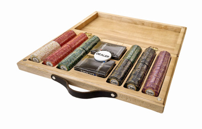 картинка Набор для покера Luxury Ceramic на 300 фишек в кейсе из бука, Partida от магазина Gamesdealer.ru