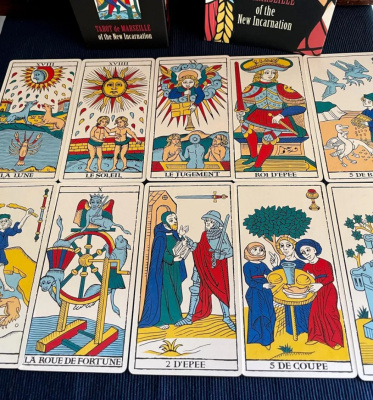 картинка Карты Таро "Tarot de Marseille of the New Incarnation", Tarotmania / Марсельское Таро Нового Воплоще от магазина Gamesdealer.ru