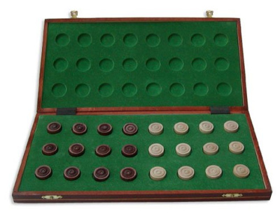 картинка Шашки "Турнирные 42" (Польша, дерево, 42х21х5см), Madon от магазина Gamesdealer.ru