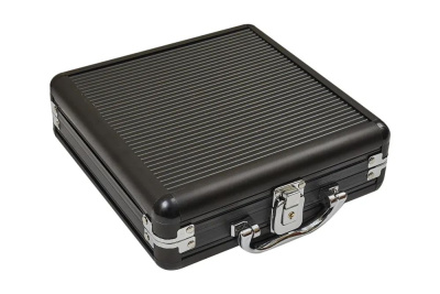 картинка Набор для покера Crown на 100 фишек от магазина Gamesdealer.ru