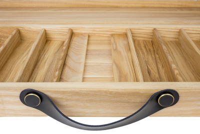 картинка Кейс из ясеня на 500 фишек для покера v2 от магазина Gamesdealer.ru