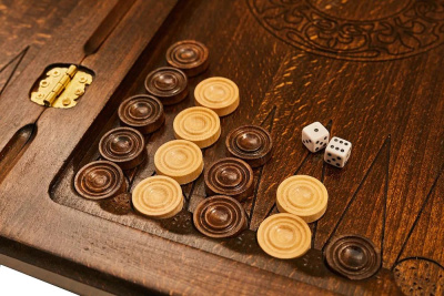 картинка Нарды резные "Герб РФ-2" 50, Ustyan от магазина Gamesdealer.ru