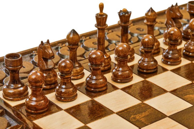 картинка Шахматы + нарды резные с гранатами 30, Haleyan от магазина Gamesdealer.ru