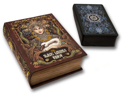 картинка Карты Таро The Slavic Legends Tarot 12cm black, Taroteca / Славянские Легенды 12 см черный срез от магазина Gamesdealer.ru