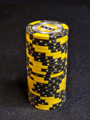 картинка Фишки для игры в покер Black Stars номиналом 1000 (25шт) от магазина Gamesdealer.ru
