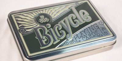 картинка Карты "Bicycle Retro Tin" от магазина Gamesdealer.ru