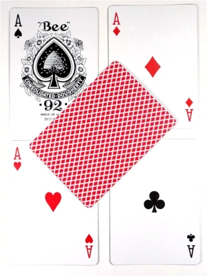 картинка Карты "Bee Gold Gravity Standard Index Red" от магазина Gamesdealer.ru