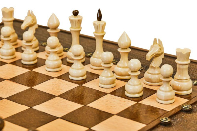 картинка Шахматы + нарды резные "Гамбит 1" 50, Simonyan от магазина Gamesdealer.ru