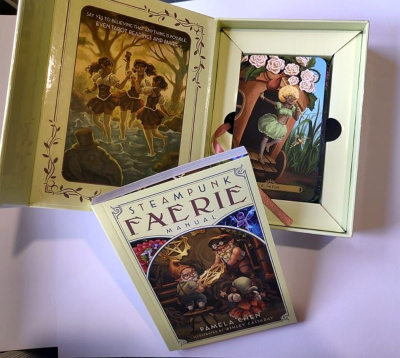 картинка Карты Таро "Steampunk Faerie Tarot Cards" Llewellyn / Таро Фейри в стиле Стимпанк от магазина Gamesdealer.ru