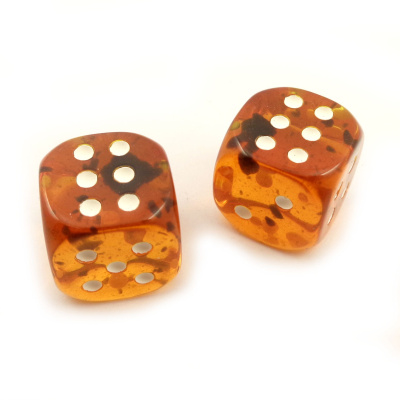 картинка Комплект костей из янтаря 15мм, 2 шт от магазина Gamesdealer.ru
