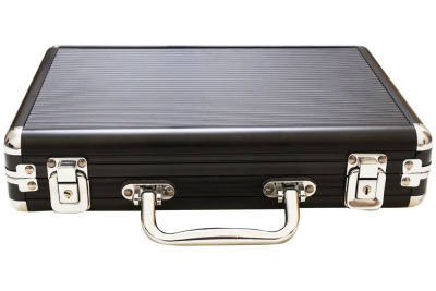 картинка Набор для покера Monte Carlo на 200 фишек от магазина Gamesdealer.ru