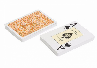 картинка Карты "Fournier 2818 green/orange" 100% пластик от магазина Gamesdealer.ru