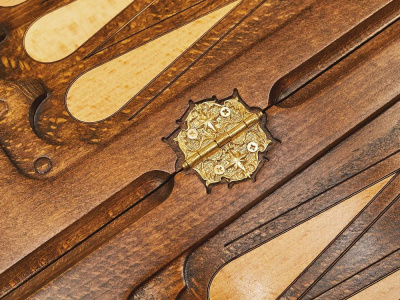 картинка Нарды резные "Золотой Узор 4" 60, Mirzoyan от магазина Gamesdealer.ru