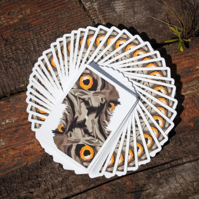 картинка Карты "The Watcher playing cards Standard Index" от магазина Gamesdealer.ru