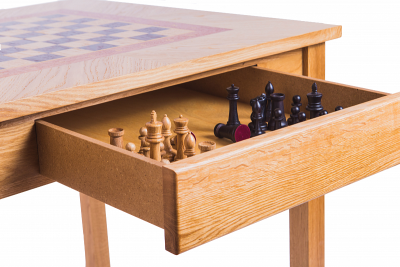 картинка Шахматный стол Турнирный, дуб, с фигурами Стаунтон от магазина Gamesdealer.ru