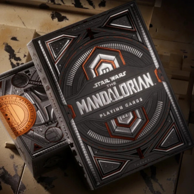 картинка Карты "Theory11 Mandalorian V2 Stars Wars playing cards" от магазина Gamesdealer.ru
