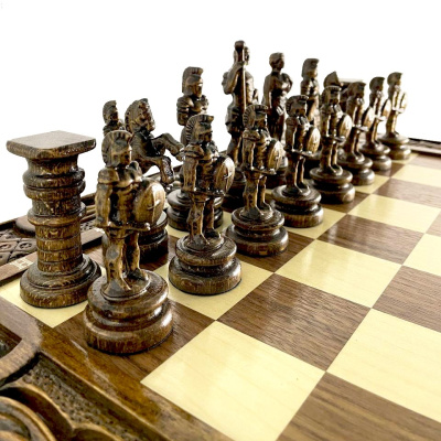 картинка Шахматы резные в ларце "Атлант", Haleyan от магазина Gamesdealer.ru