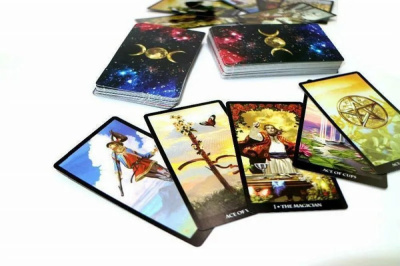 картинка Карты Таро "Witches Tarot Set" Llewellyn / Таро Ведьм от магазина Gamesdealer.ru