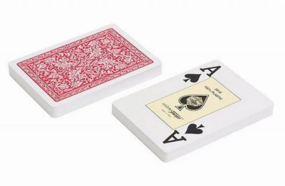 картинка Карты "Fournier 2818 red" 100% пластик от магазина Gamesdealer.ru