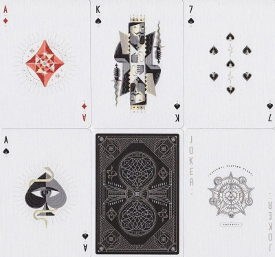 картинка Карты "Theory11 National" магазин Gamesdealer.ru являющийся официальным дистрибьютором в России  картинка Карты "Theory11 National" от магазина Gamesdealer.ru