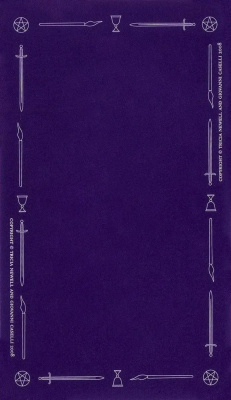 картинка Карты Таро "New Mythic Tarot Deck/Book  ST.MARTINS / Новое Мифологическое Таро от магазина Gamesdealer.ru