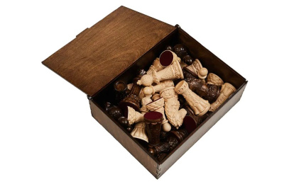 картинка Шахматные фигуры "Державные", Armenakyan от магазина Gamesdealer.ru