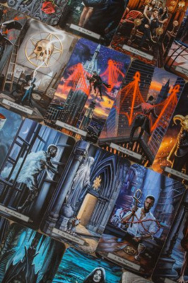 картинка Карты Таро "Tarot of the Vampires" Llewellyn / Таро Вампиров от магазина Gamesdealer.ru