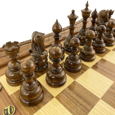 картинка Шахматы резные восьмиугольные в ларце 50, Haleyan от магазина Gamesdealer.ru