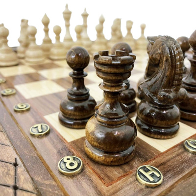 картинка Шахматы резные восьмиугольные в ларце с ящиками 50, Haleyan от магазина Gamesdealer.ru