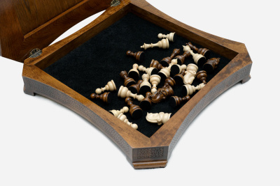 картинка Шахматы резные восьмиугольные в ларце 50, Haleyan от магазина Gamesdealer.ru