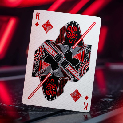 картинка Карты "Theory11 Star Wars: Year of the Dark Side" магазин Gamesdealer.ru являющийся официальным дистрибьютором в России  картинка Карты "Theory11 Star Wars: Year of the Dark Side" от магазина Gamesdealer.ru