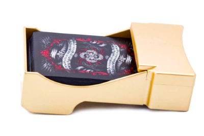 картинка Автоматический раздатчик карт от магазина Gamesdealer.ru