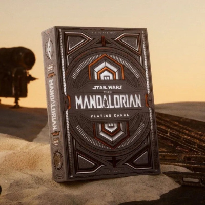 Карты "Theory11 Mandalorian V2 Stars Wars playing cards" Карты "Theory11 Mandalorian V2 Stars Wars playing cards"