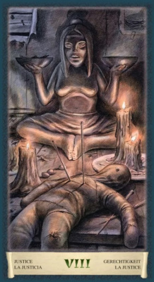 картинка Карты Таро "Alligo/Minetti/Penco Dark Grimoire Tarot" Lo Scarabeo / Таро Черный Гримуар, Некронмикон от магазина Gamesdealer.ru