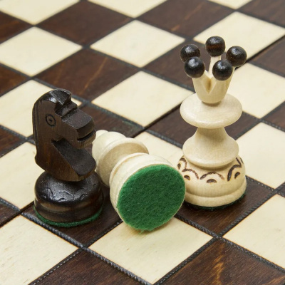 картинка Шахматы "Изумруд" малые, Madon от магазина Gamesdealer.ru