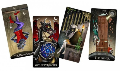 картинка Карты Таро "Deviant Moon Tarot Borderless Edition" Италия US Games / Таро Безумной Луны от магазина Gamesdealer.ru