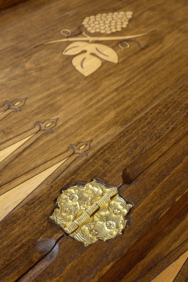 картинка Шахматы + нарды резные 4 50, Mkhitaryan от магазина Gamesdealer.ru