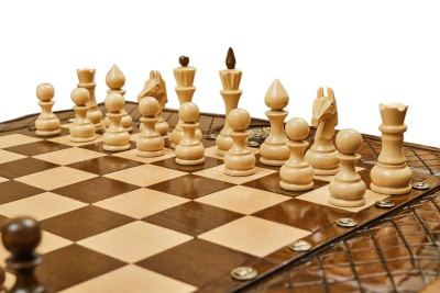 картинка Шахматы + нарды резные "Герб РФ" 60, Haleyan от магазина Gamesdealer.ru