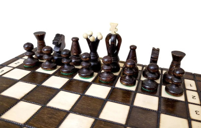 картинка Шахматы "Королевские 30" Madon (деревянные, Польша) от магазина Gamesdealer.ru