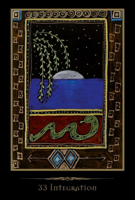 картинка Карты Таро "The Shaman's Way Oracle Cards" REDFeather / Карты Оракула Пути Шамана от магазина Gamesdealer.ru