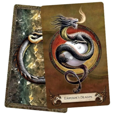 картинка Карты Таро "World Dragon Oracle Cards" Llewellyn / Карты Мирового Драконьего Оракула от магазина Gamesdealer.ru